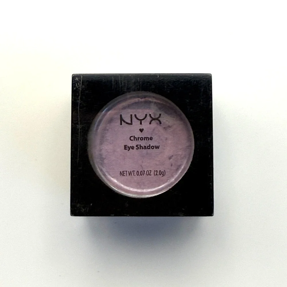 NYX Cosmetics‎ Chrome Eyeshadow CES20 Lilac Makeup Beauty Cosmetics